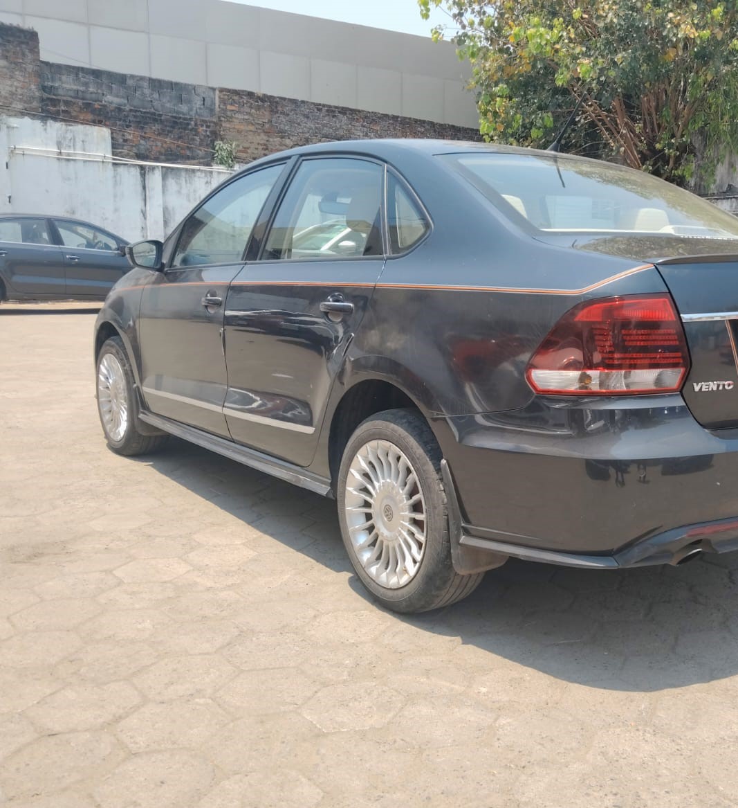 Volkswagen Vento(2014-2015) Highline 1.5 Diesel